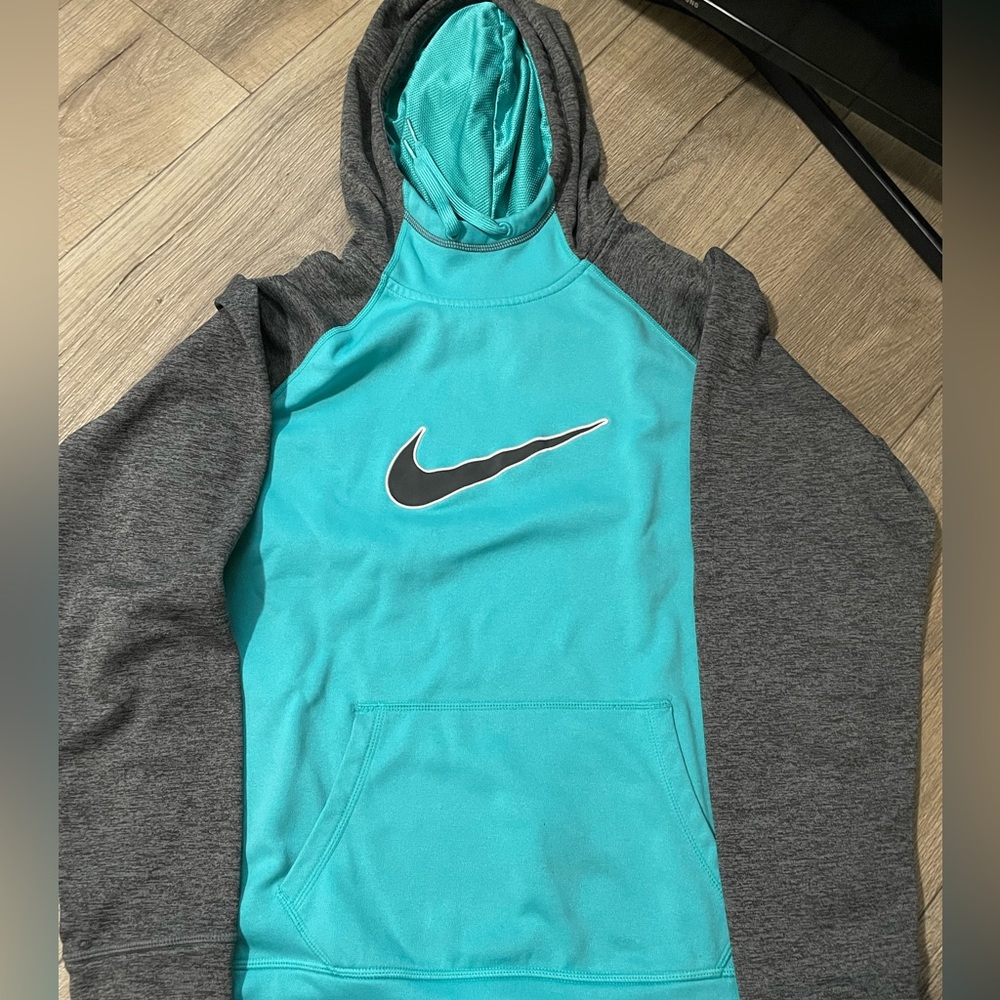 Women’s Nike hoodie
